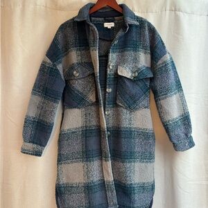 Evereve Blue & Gray Plaid Utility Shacket